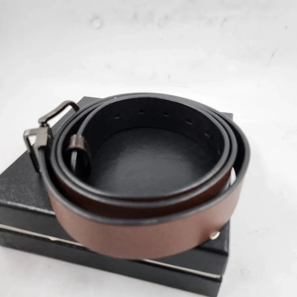 Tommy Bahama Reversible Pebbled Leather Belt Men's XL 42-44 Black/Brown